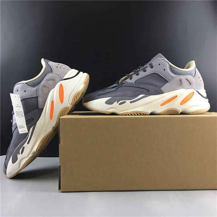 Ad*s yeezy boost 700 magnet fv9922