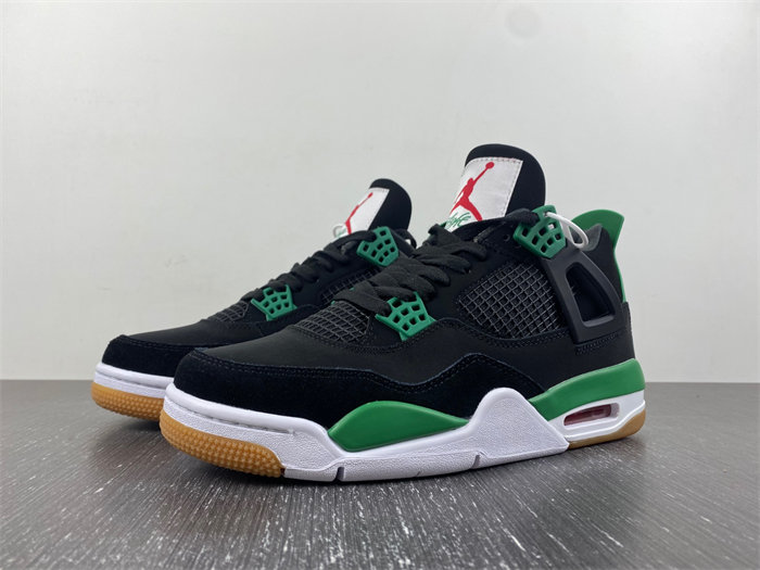 Nike SB x Air Jordan 4 DR5415-030