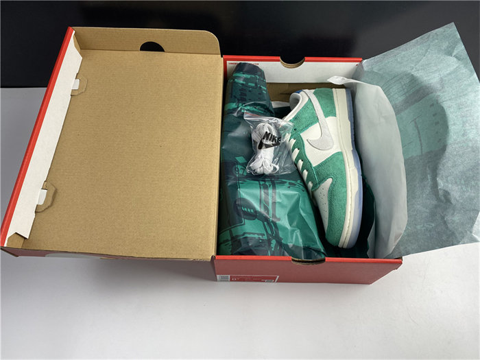 Nike Dunk Low Kasina Neptune Green CZ6501-101