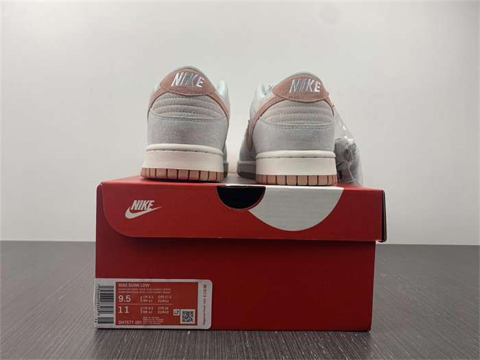 nike dunk low fossil rose dh7577-001