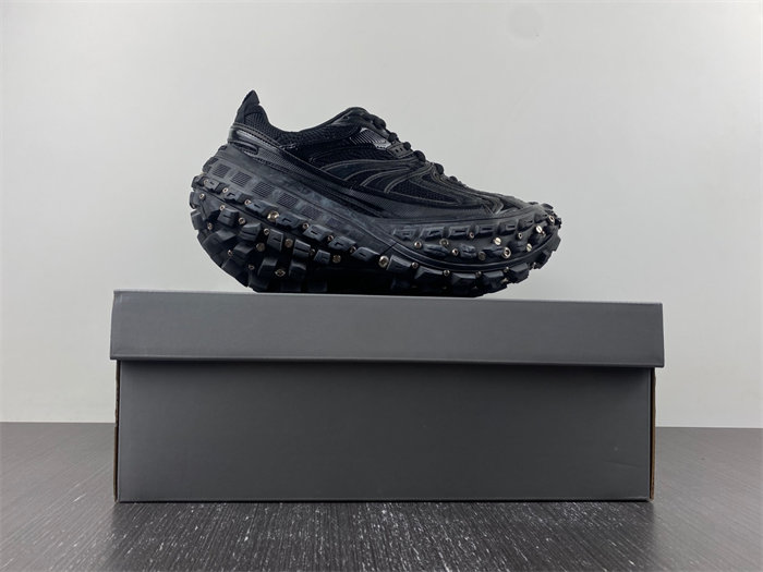 balenciaga 685613 w2rad 1081