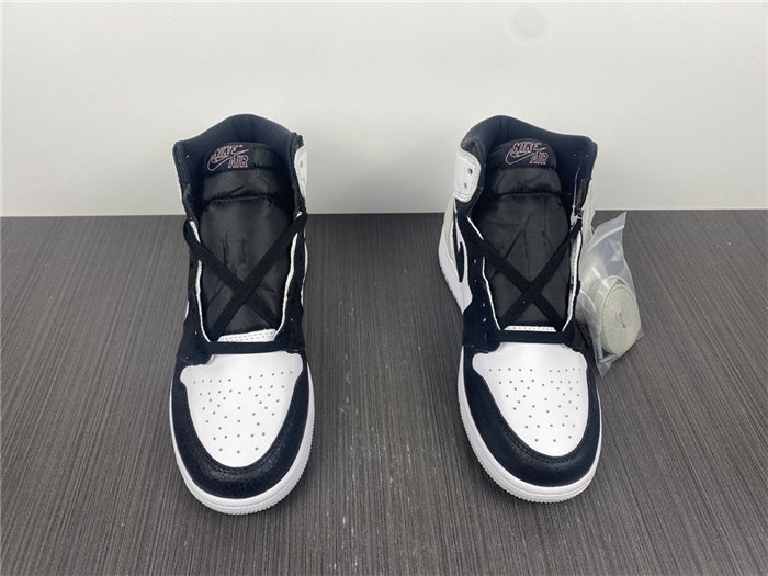 Jordan1 Retro OG Stage Haze 575441-108