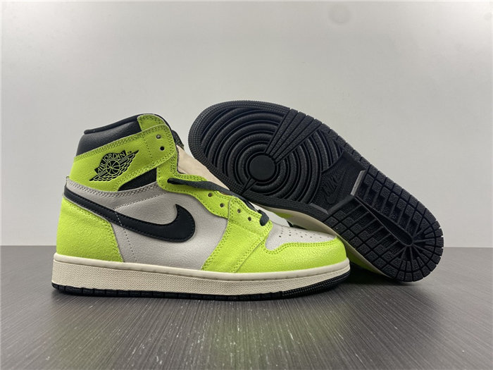 jordan1 retro og visionaire 555088-702