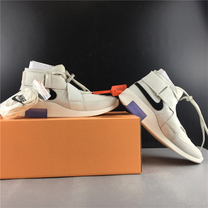 Nike Air Fear of God Raid Light Bone AT8087-001