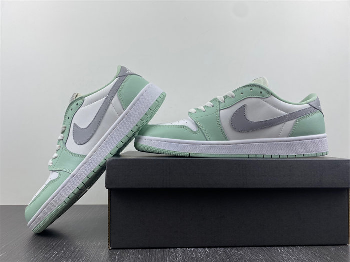 nike air jordan1 low og cz0790-100