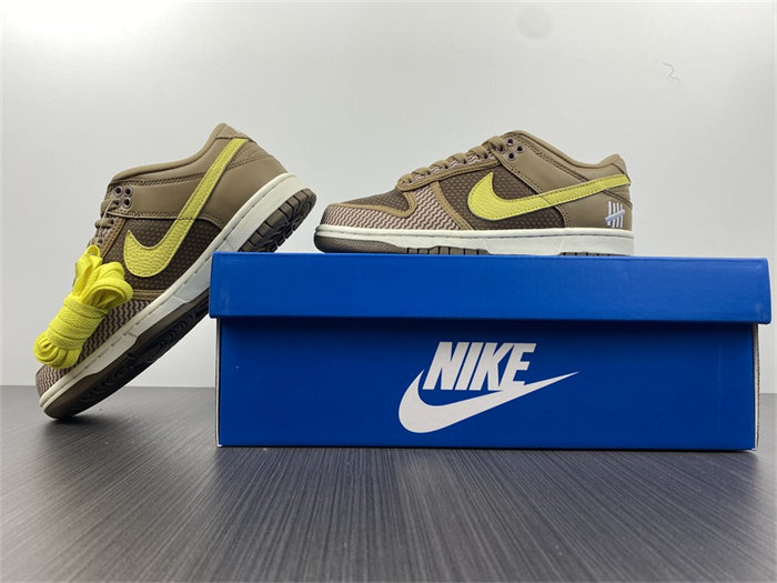 Nike Dunk Low SP Undefeated Canteen Dunk vs. AF1 Pack DH3061-200