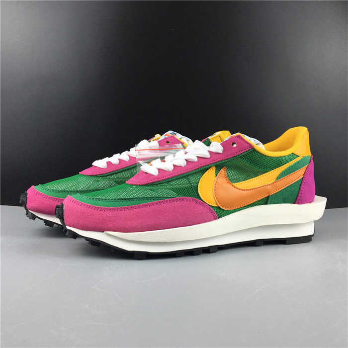 nike ld waffle sacai pine green bv0073-301