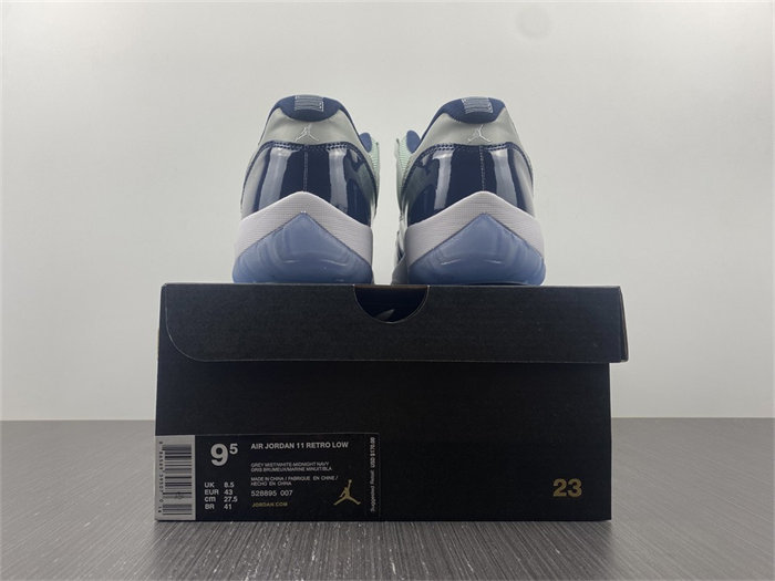 jordan 11 retro low georgetown 528895-007