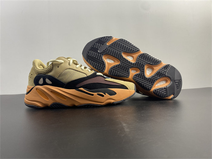 Ad*s yeezy boost 700 enflame amber gw0297