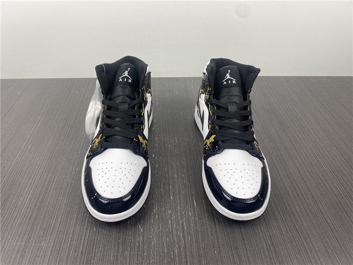 jordan 1 mid 554724-132