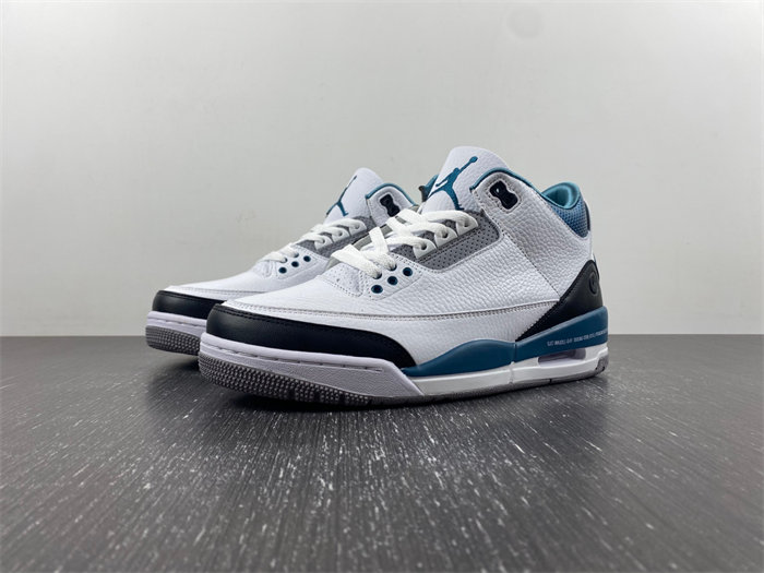 Jordan 3 Retro True Blue 136064-660