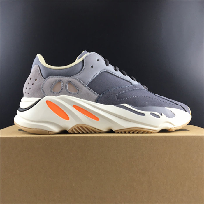 Ad*s yeezy boost 700 magnet fv9922