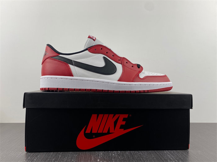 jordan 1 retro low chicago 705329-600