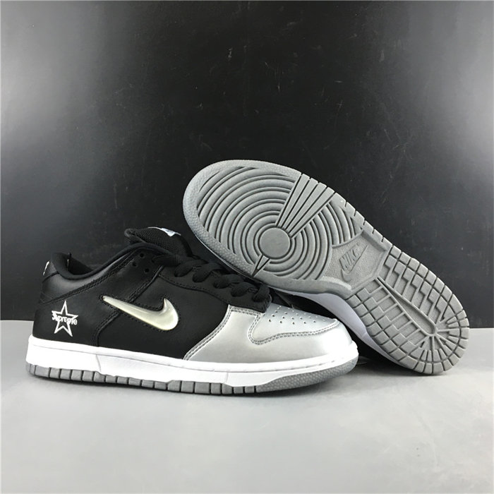 nike sb dunk low supreme jewel swoosh silver ck3480-001