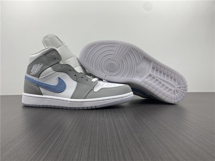 Jordan1 Mid Wolf Grey Aluminum BQ6472-105