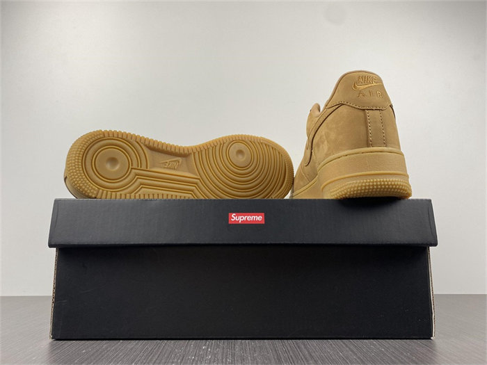 nike air force 1 low sp supreme wheat dn1555-200