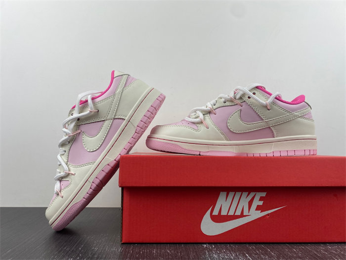 Nike Dunk Low DH9765-200