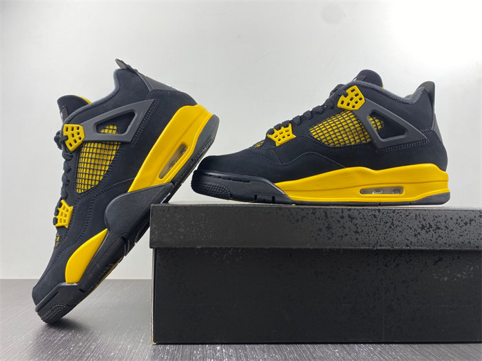 Jordan 4 Retro Thunder 308497-017