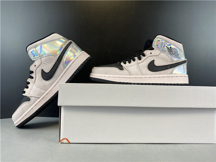 Jordan1 Mid Dirty Powder Iridescent BQ6472-602