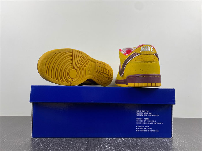 nike sb dunk low yellow lobster 313170-137566