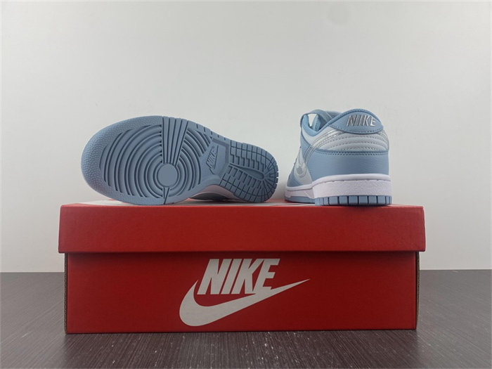 nike dunk low clear blue swoosh dh9765-401