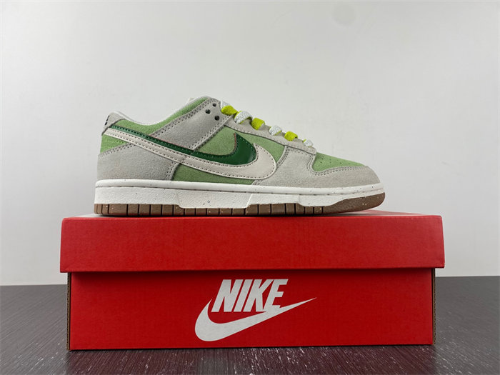 Nike Dunk Low SE 85 Double Swoosh DO9457-100X