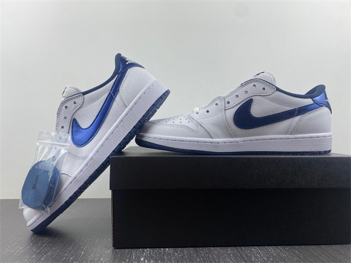 jordan 1 retro low metallic blue 705329-106