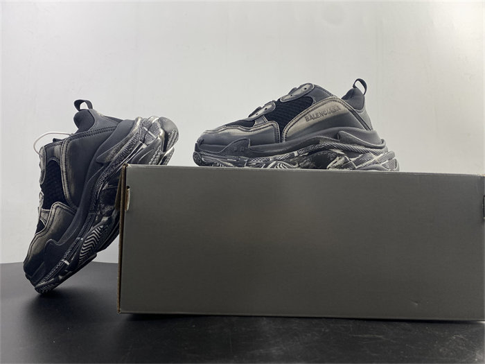 blcg triple s clear sole 524039 w03b5 9870