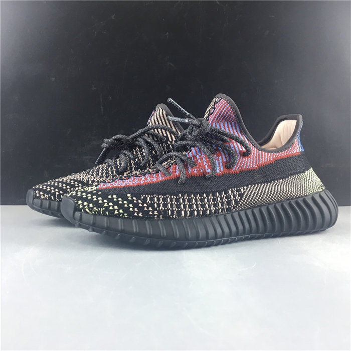 Yeezy Boost 350 V2 Yecheil (Non-Reflective) FW5190