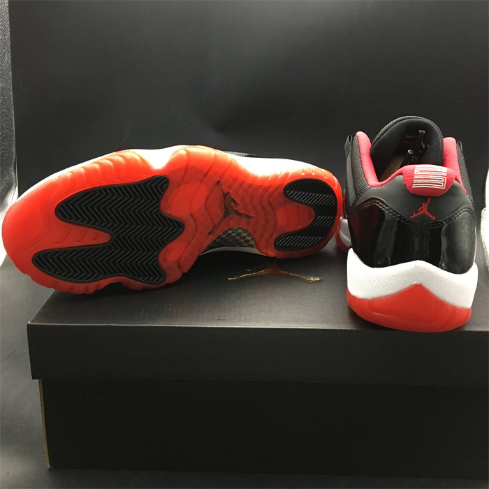 Jordan 11 Retro Low Bred 528895-012