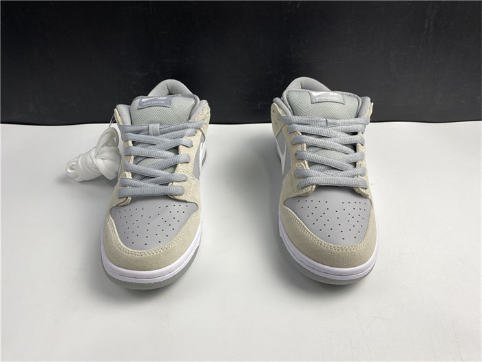 nike sb dunk low summit white wolf grey ar0778-110