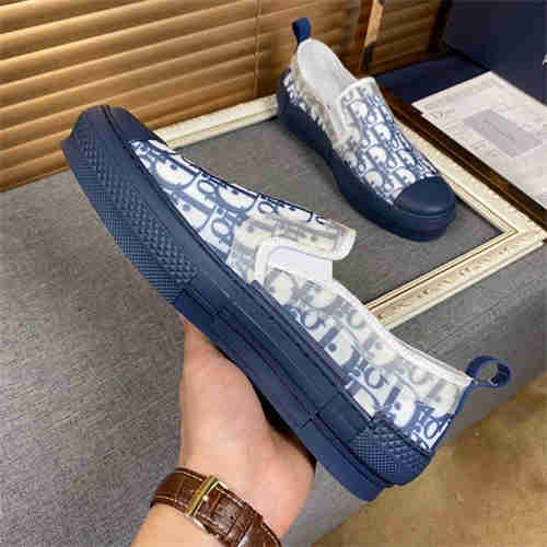 dr b23 low top oblique sneaker blue