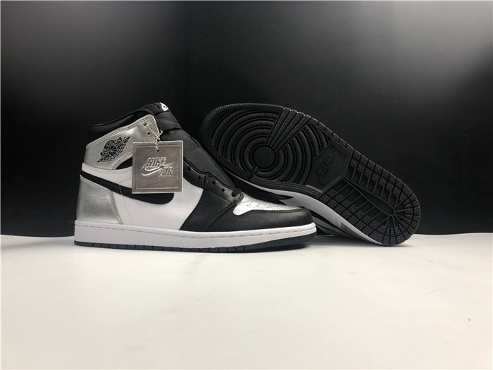 Jordan1 Retro Silver Toe CD0461-001