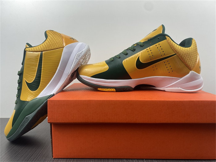 nike kobe 386429-700