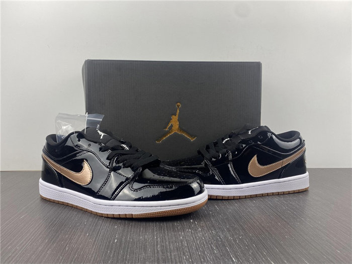 Jordan1 Retro Black Gold Patent 554723-032