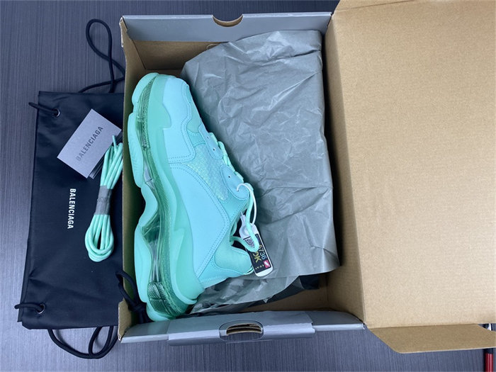 BLCG Triple S Clear Sole Green 541624 W2GA1 4500