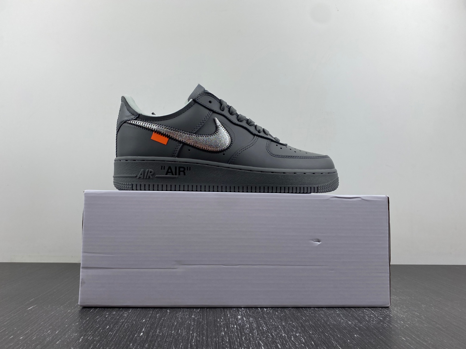 Off-White™ x Nike Air Force 1  DX1419-500