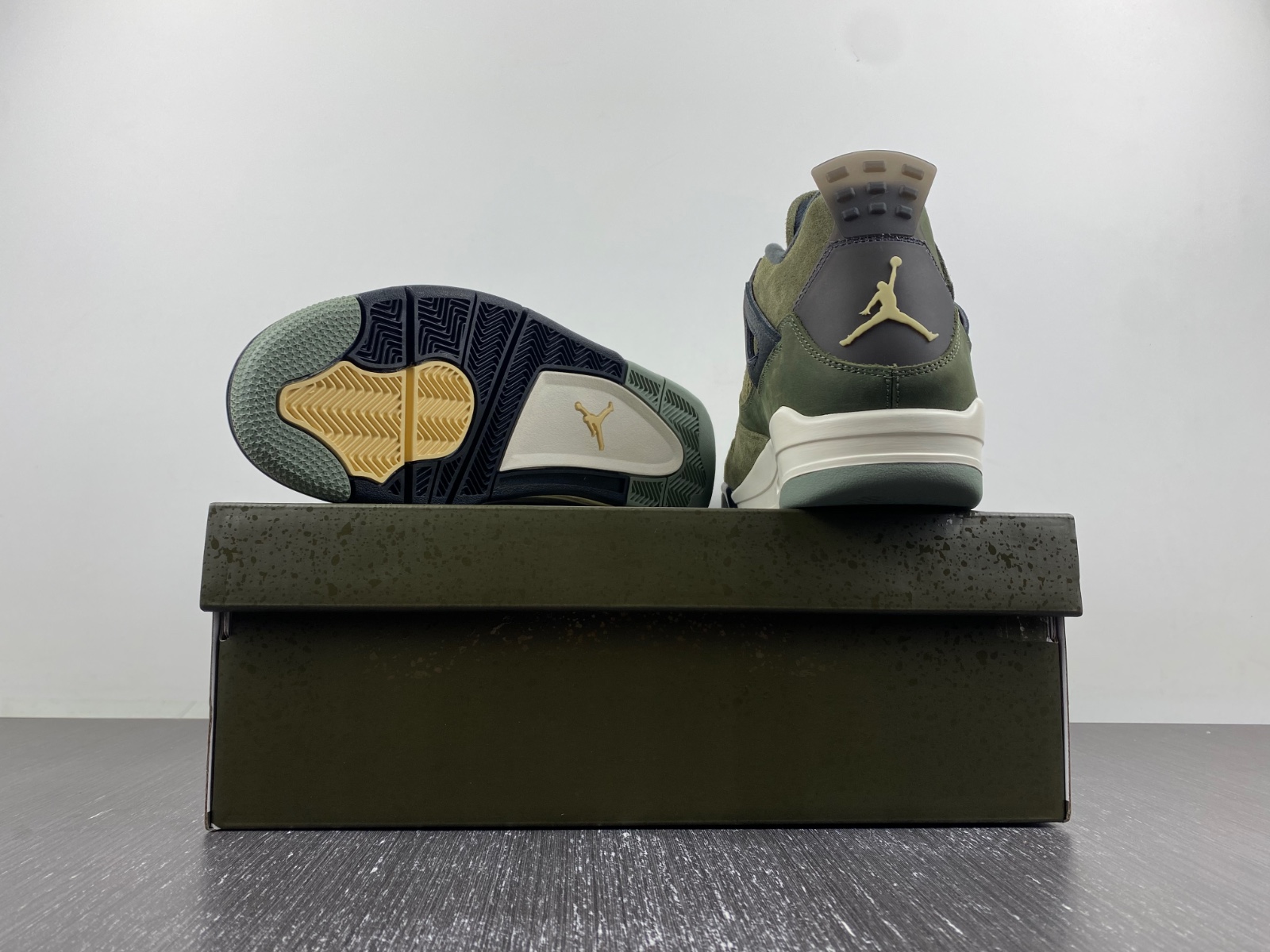 air jordan 4 craft “medium olive”