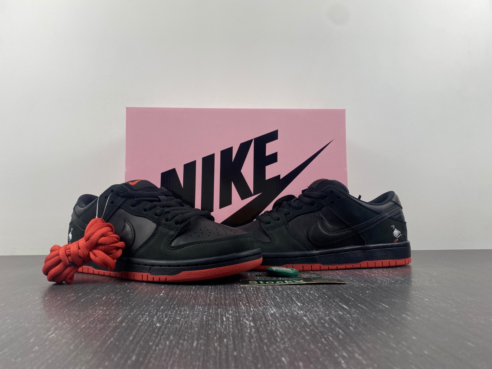 nike dunk sb low trd qs “pigeon”