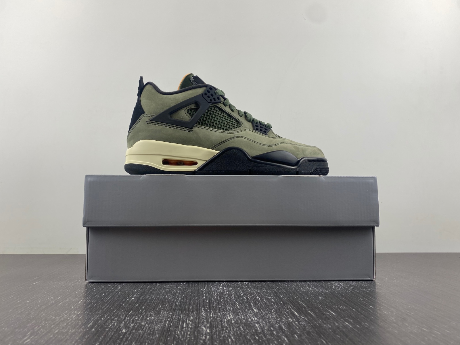 air jordan 4retro olive green