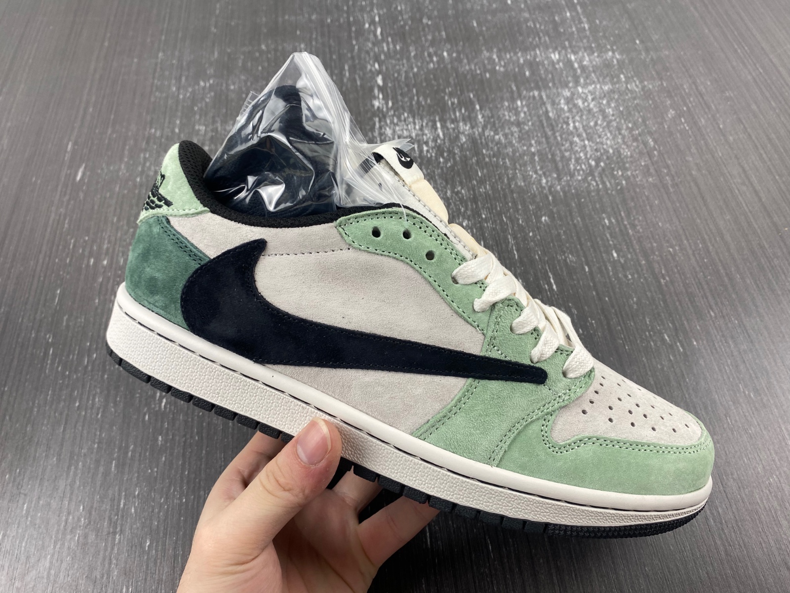 Travis Scott x Air Jordan 1 Low