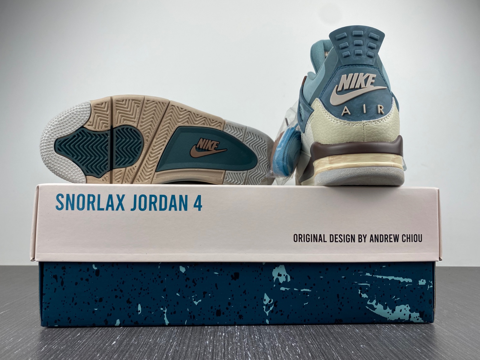 Air Jordan 4 “Snorlax Custom.”