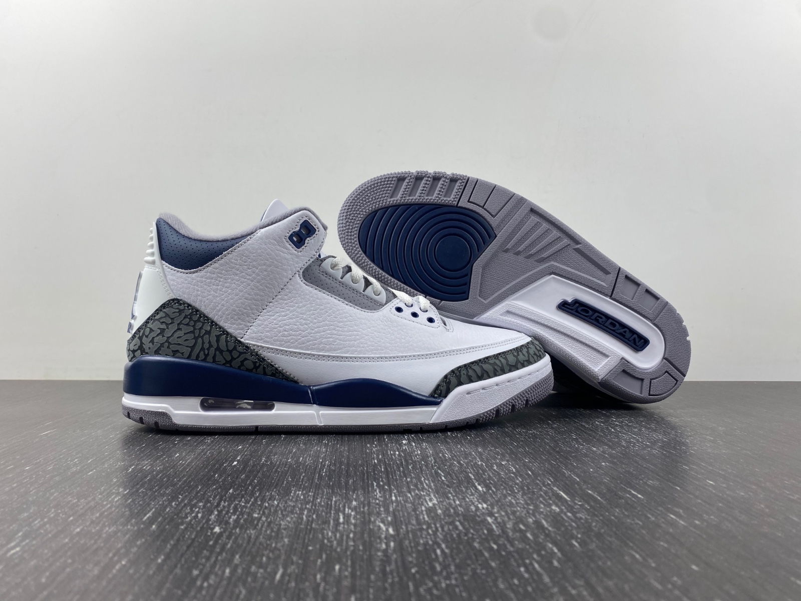 Air Jordan 3 “Midnight Navy”