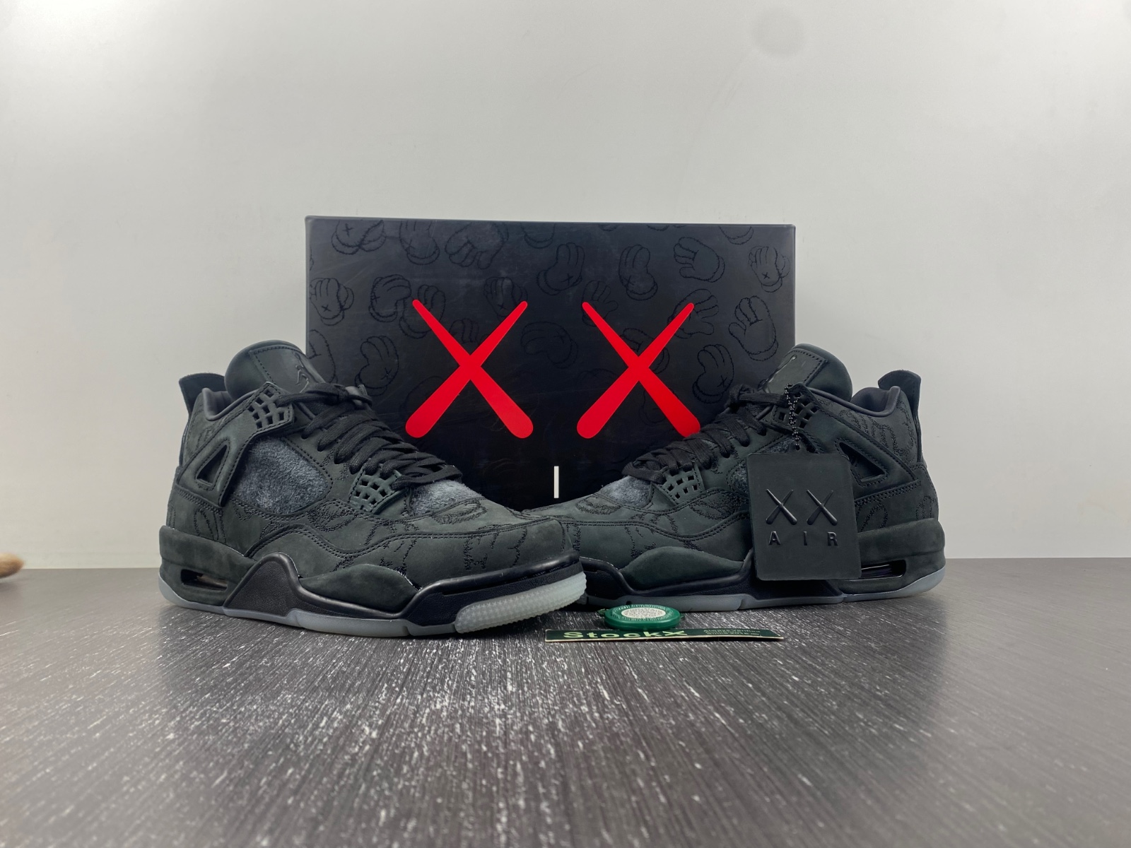 Air Jordan 4 Retro Kaws Black 930155 001