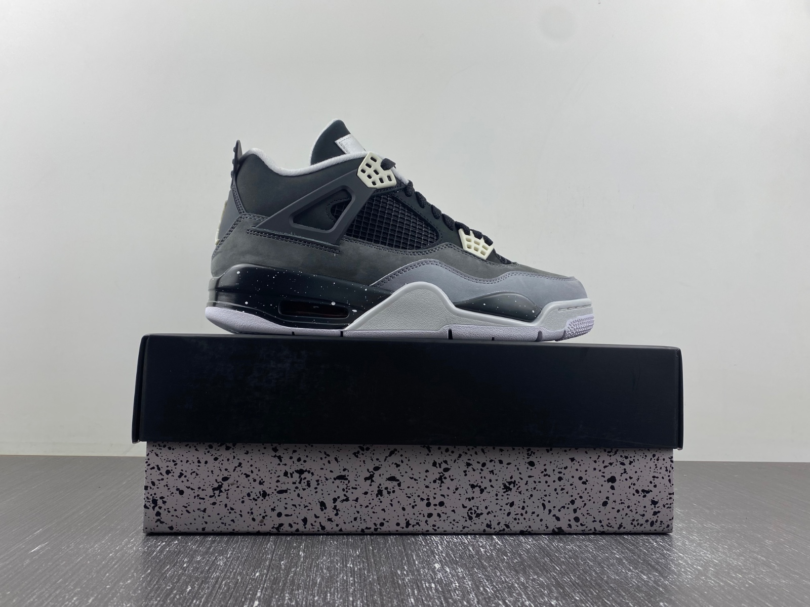 Air Jordan 4 retro Fear 626969-030