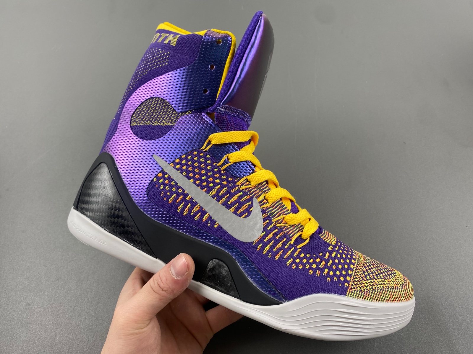 Kobe 9 Elite 