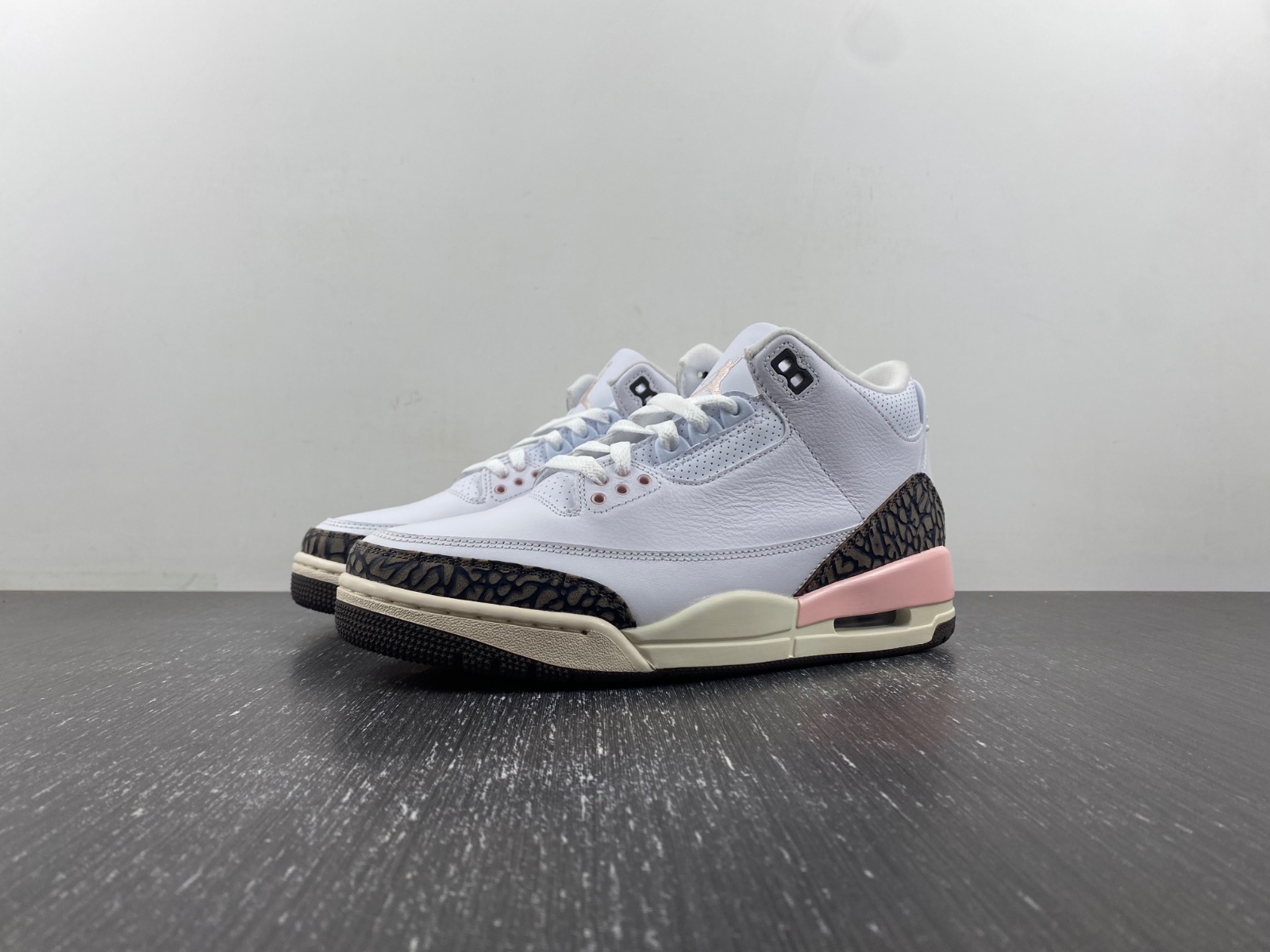 AIR JORDAN 3 RETRO 