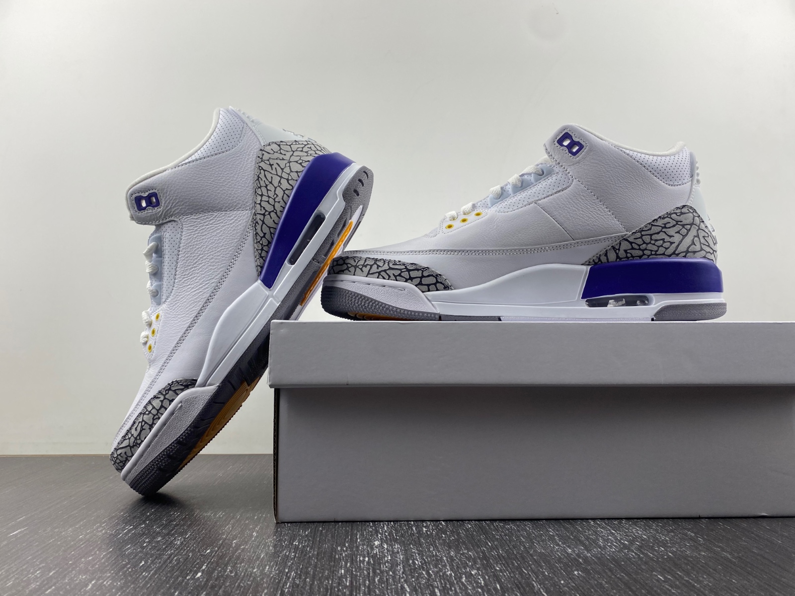 Air Jordan 3/8 Retro ‘Kobe Pack’