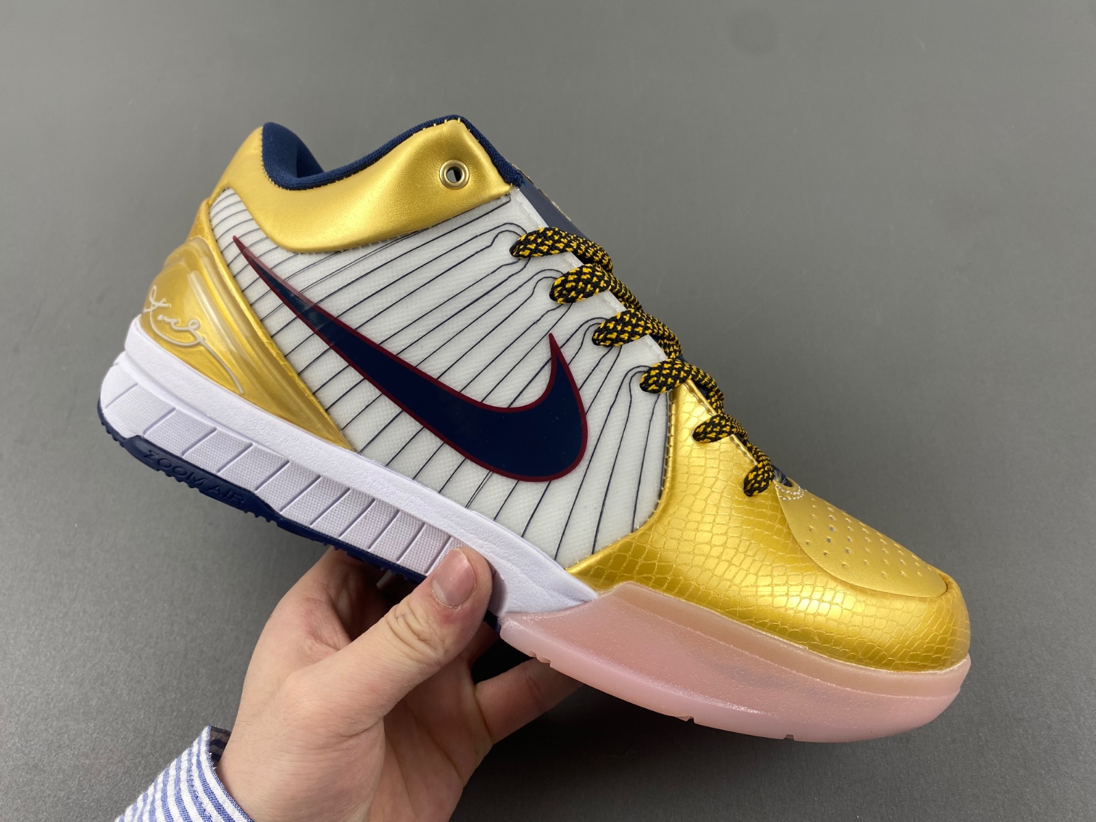 Nike Kobe 4 Protro "Gold Medal" FQ3544-100