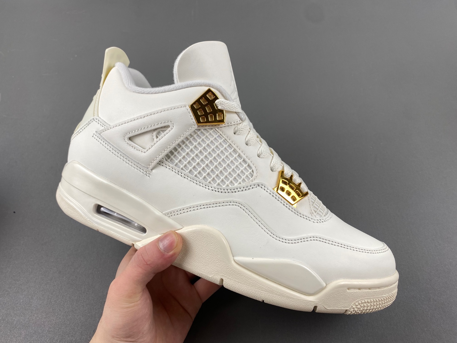 Air Jordan 4 “Metallic Gold” AQ9129-170